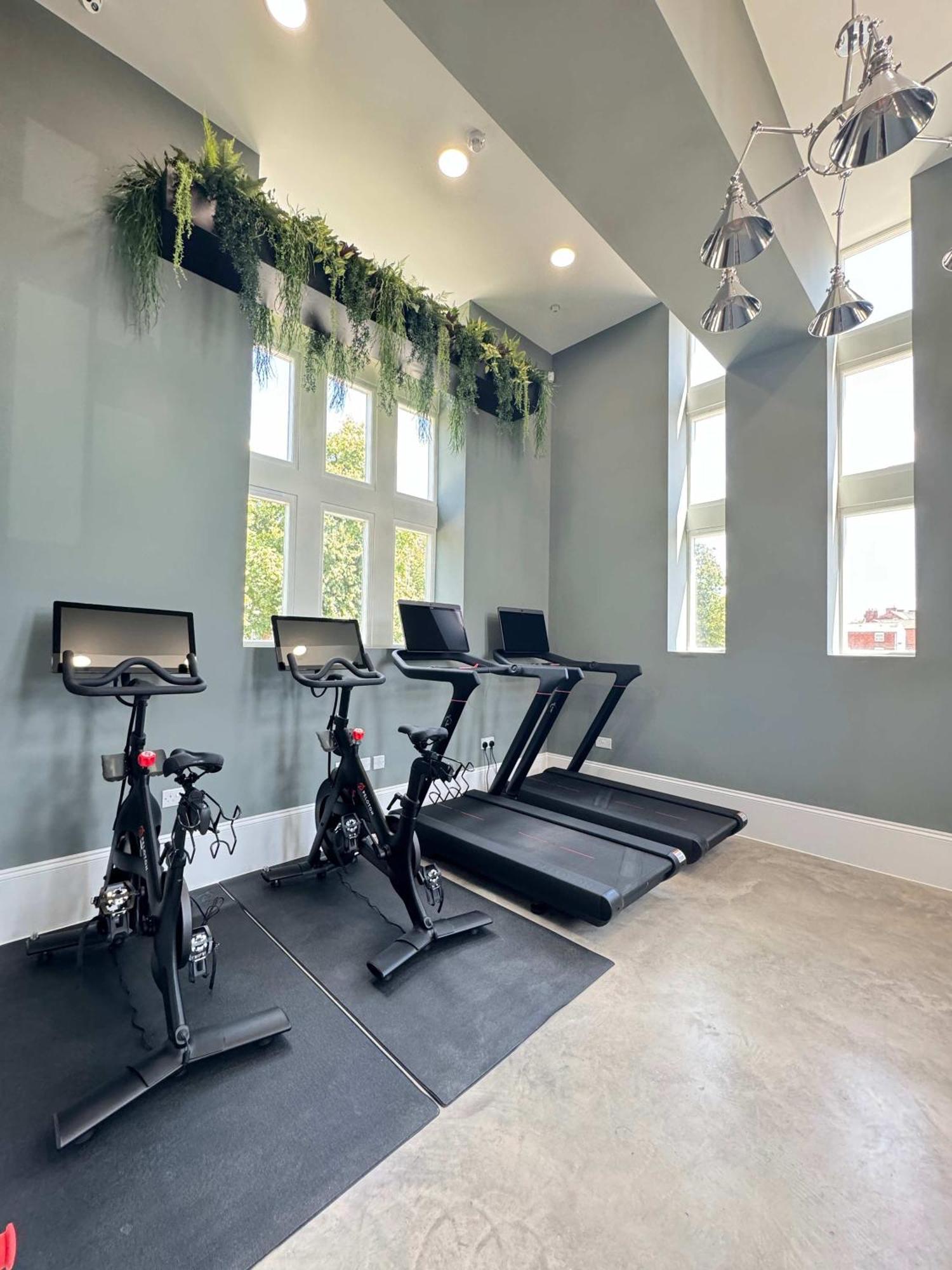Stayzeni, Hardwick House Bright 2 Bed Flat Appartamento *